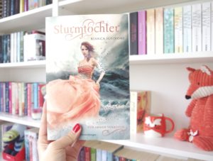 Read more about the article [Rezension] Sturmtochter – Bianca Iosivoni